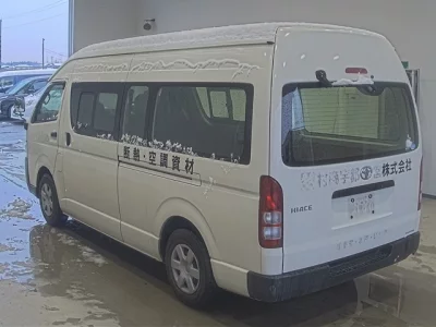 Toyota HIACE VAN  с аукциона в Японии