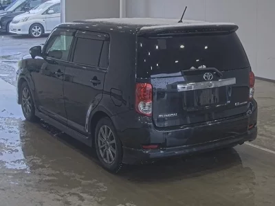 Toyota Corolla Rumion