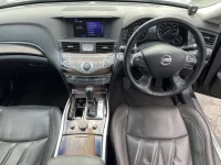 Nissan FUGA лот № 1423 оценка 4  с аукциона в Японии 3