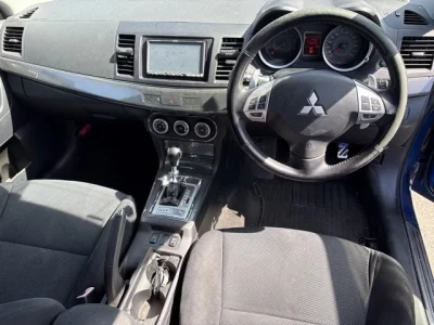 Mitsubishi GALANT FORTIS