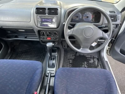 Suzuki SWIFT  с аукциона в Японии