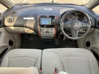 Mitsubishi COLT PLUS