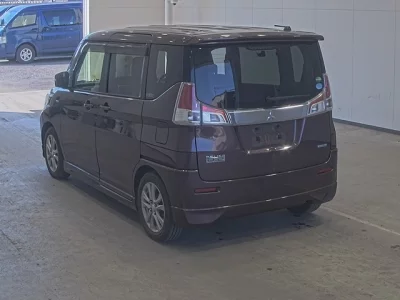 Mitsubishi DELICA D2