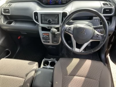 Mitsubishi DELICA D2