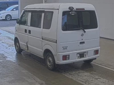 Nissan CLIPPER VAN