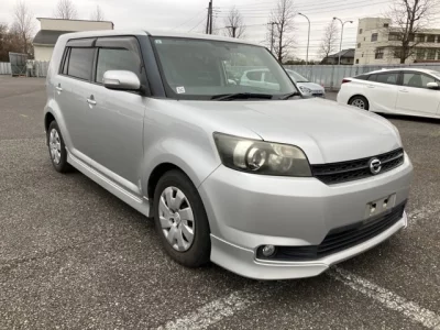 Toyota COROLLA RUMION
