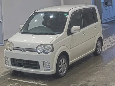 Daihatsu MOVE  с аукциона в Японии
