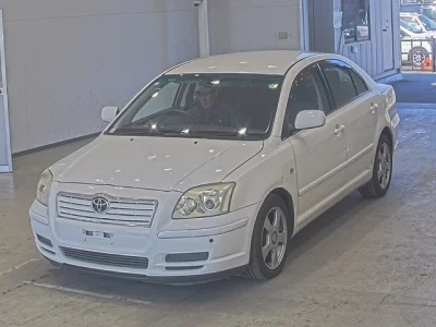 Toyota AVENSIS SEDAN