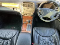 Toyota CELSIOR лот № 1506 оценка 3.5  с аукциона в Японии 3