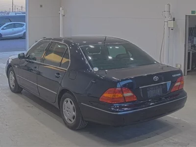 Toyota CELSIOR  с аукциона в Японии