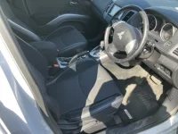 Mitsubishi OUTLANDER лот № 1866 оценка 3.5  с аукциона в Японии 7