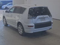 Mitsubishi OUTLANDER лот № 1866 оценка 3.5  с аукциона в Японии 1
