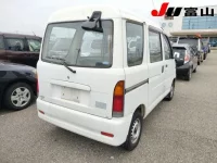 Daihatsu HIJET VAN лот № 1613 оценка 3.5  с аукциона в Японии 4