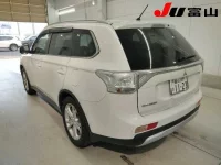 Mitsubishi OUTLANDER лот № 3036 оценка 4  с аукциона в Японии 1