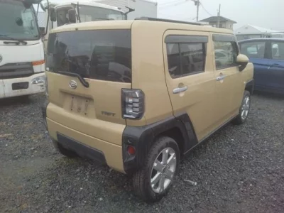 Daihatsu TAFT
