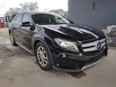 Mercedes-Benz GLA CLASS
