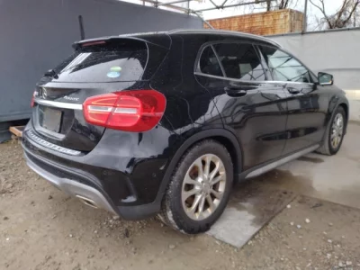 Mercedes-Benz GLA CLASS