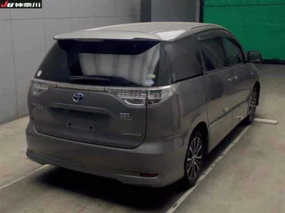 Toyota Estima Hybrid