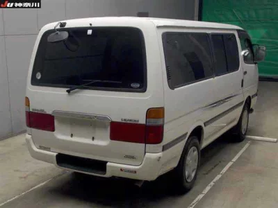 Toyota HIACE VAN  с аукциона в Японии