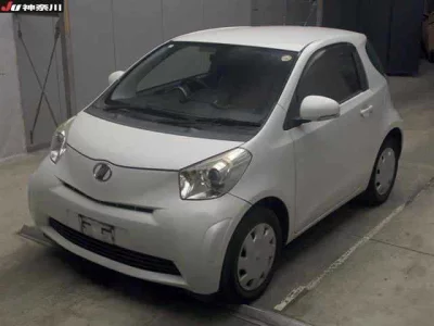 Toyota IQ