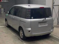 Toyota SIENTA лот № 6005 оценка 4  с аукциона в Японии 1