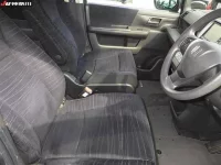 Honda STEP WAGON лот № 1011 оценка 3.5  с аукциона в Японии 7