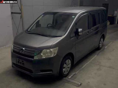 Honda STEP WAGON  с аукциона в Японии