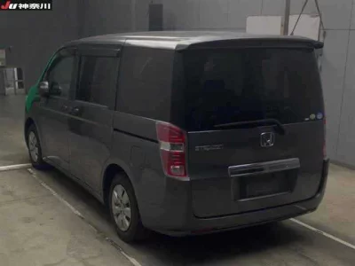 Honda STEP WAGON  с аукциона в Японии