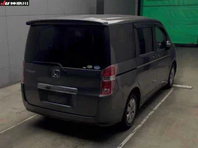 Honda STEP WAGON  с аукциона в Японии