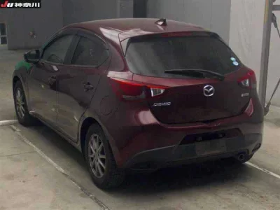 Mazda DEMIO