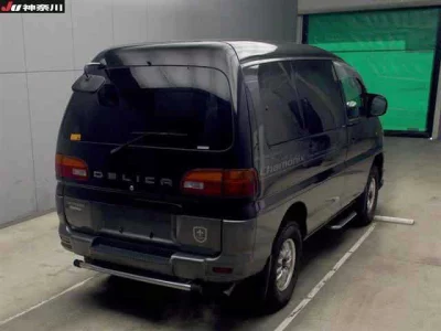 Mitsubishi DELICA