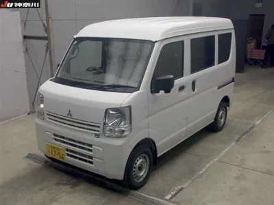 Mitsubishi MINICAB VAN