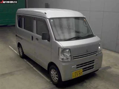Mitsubishi MINICAB VAN