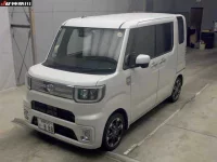 Toyota PIXIS MEGA лот № 6456 оценка 4.5  с аукциона в Японии 2