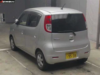 Nissan MOCO  с аукциона в Японии