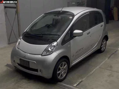 Mitsubishi I-MIEV  с аукциона в Японии