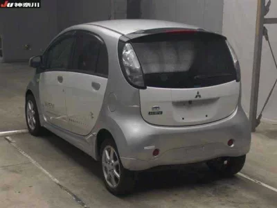 Mitsubishi I-MIEV  с аукциона в Японии