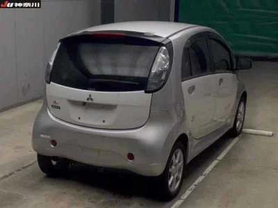 Mitsubishi I-MIEV  с аукциона в Японии