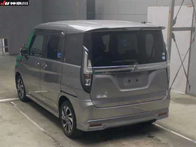 Mitsubishi DELICA D2
