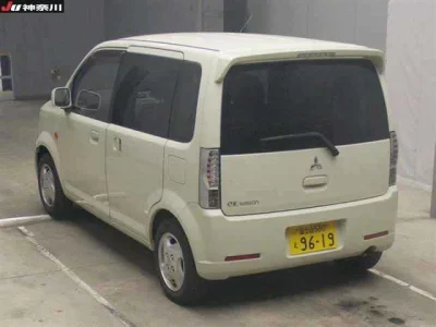 Mitsubishi EK WAGON