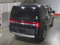 Mitsubishi DELICA D5 лот № 136 оценка RA  с аукциона в Японии 1