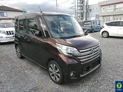 Nissan DAYZ ROOX  с аукциона в Японии