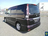 Nissan SERENA лот № 104 оценка 3  с аукциона в Японии 2