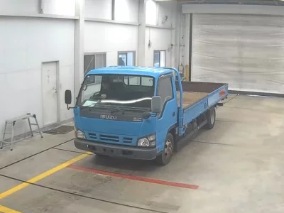 Isuzu ELF