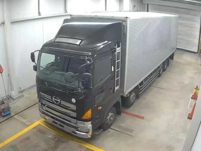 Hino TRUCK