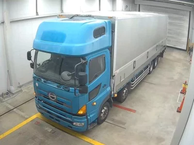 Hino TRUCK