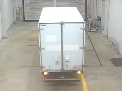 Toyota DYNA  с аукциона в Японии