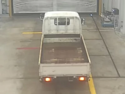 Toyota DYNA  с аукциона в Японии