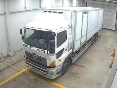 Hino TRUCK