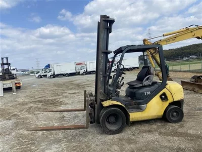 KOMATSU FORKLIFT
